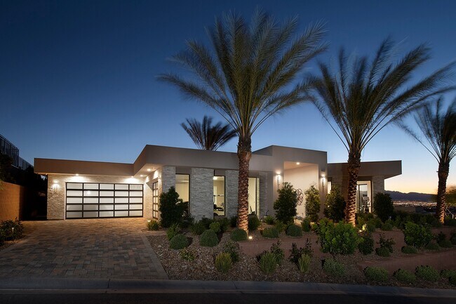Primary Photo - 661 Dragon Peak Dr