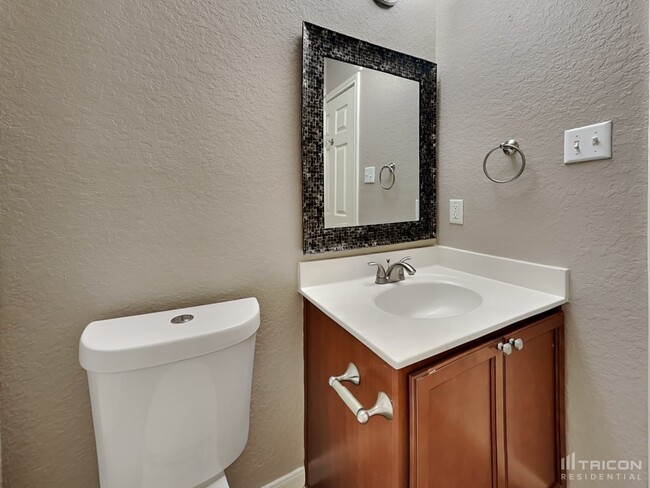 Building Photo - 210 Teron Dr