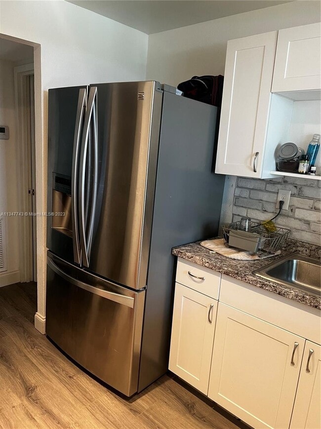 Building Photo - 200 177th Dr