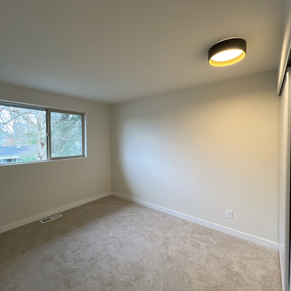 Building Photo - 20011 35th Ave W