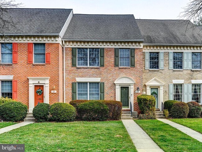 Building Photo - 29 Tenby Ct