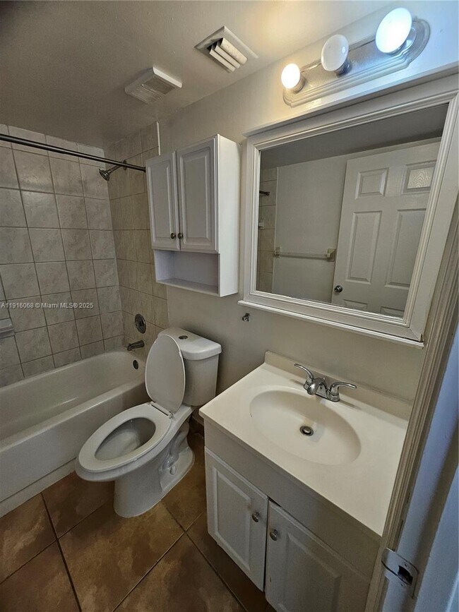 Building Photo - 11570 NW 42nd St