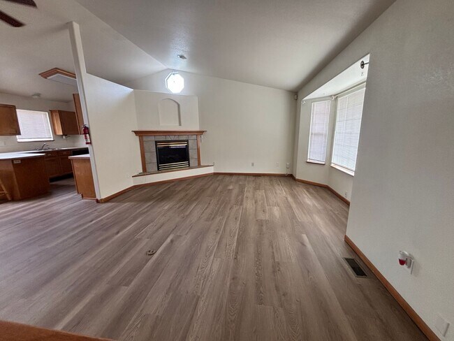 Building Photo - 2309 Alysse Ct