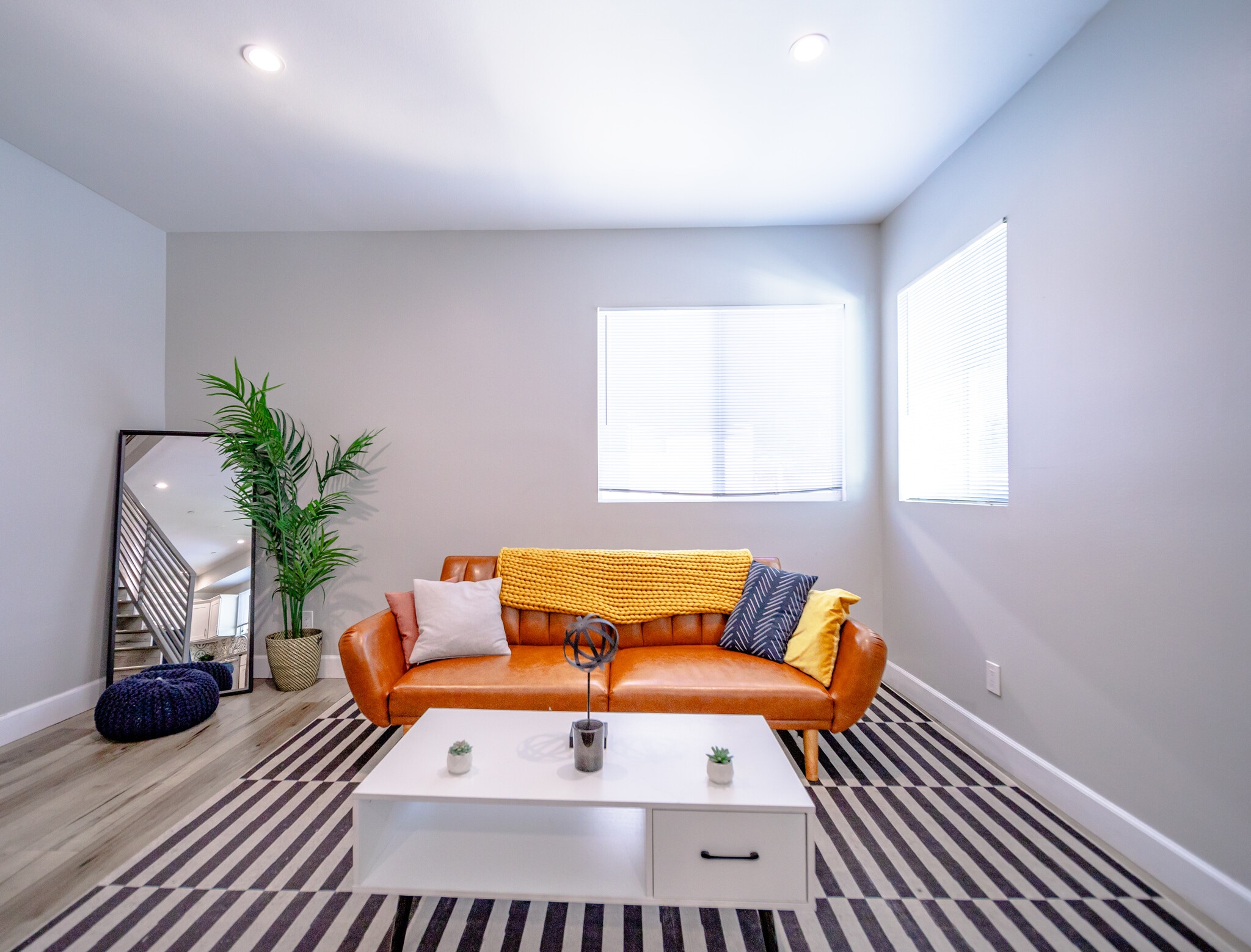 Building Photo - 3415 Edgehill Dr