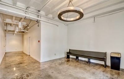 Lobby - 2112 Morris Ave