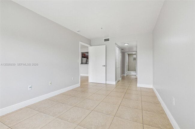 Building Photo - 4147 Stirling Rd