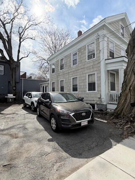 Building Photo - 6 Marie Ave