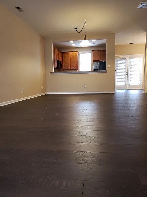 Building Photo - Room in Townhome on McGoogan Ln