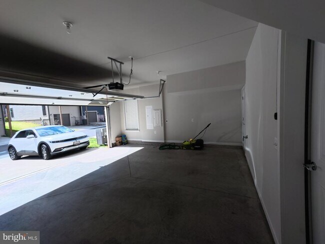 Building Photo - 3451 Watershed Blvd