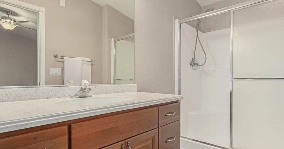 Building Photo - 8195 S Vandemoer Ln