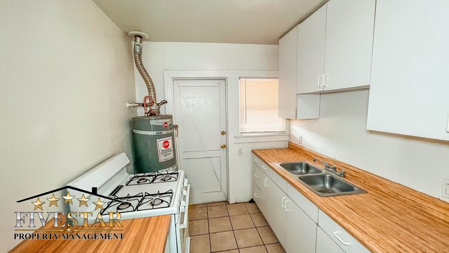 Building Photo - 3624 M St