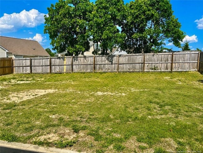 Building Photo - 2211 Puffin Pl