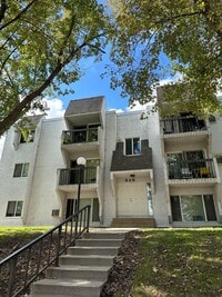 Building Photo - Two Bedroom