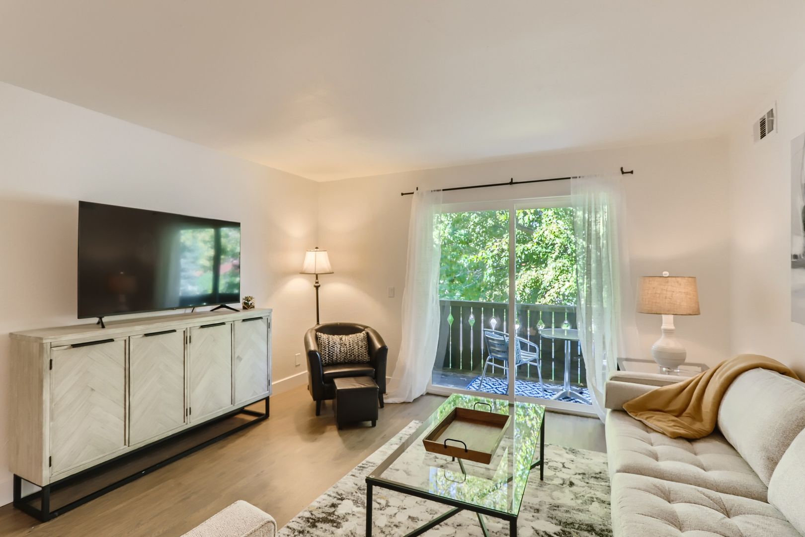 Building Photo - 3250 O'Neal Cir