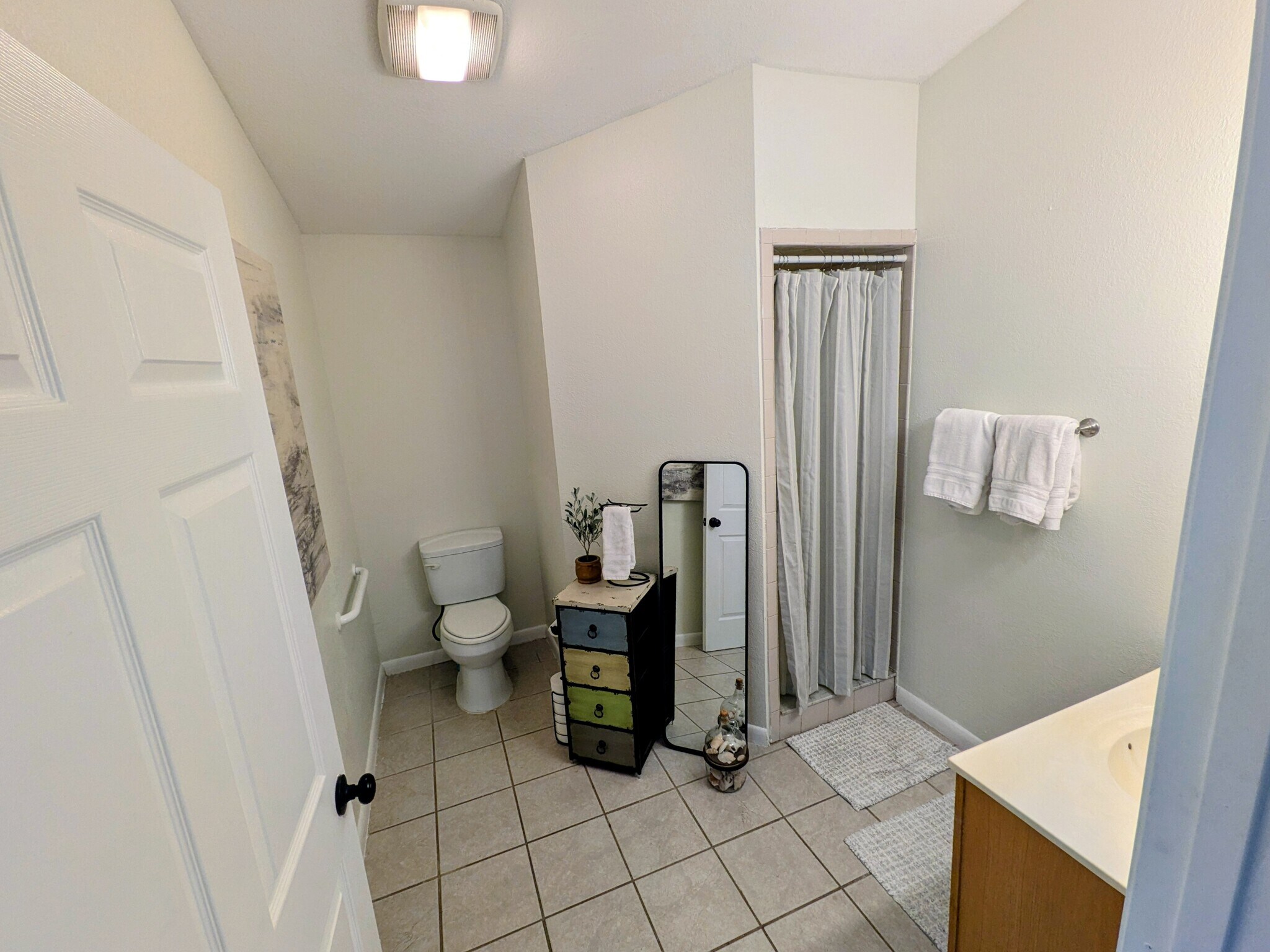 Building Photo - 5740 Floy Dr