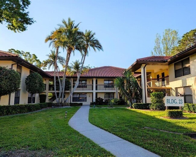 Building Photo - 2306 Hammock Pine Blvd
