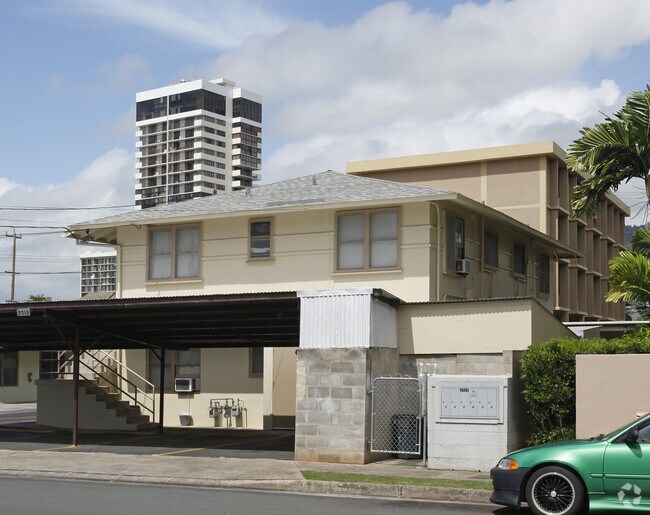 Building Photo - 2318 Fern St