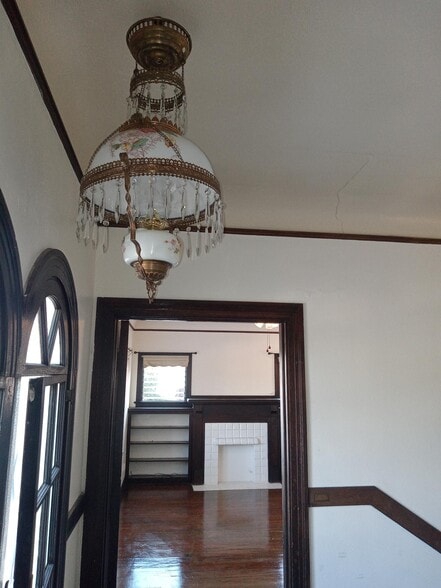 Building Photo - 128 Falcon Ave