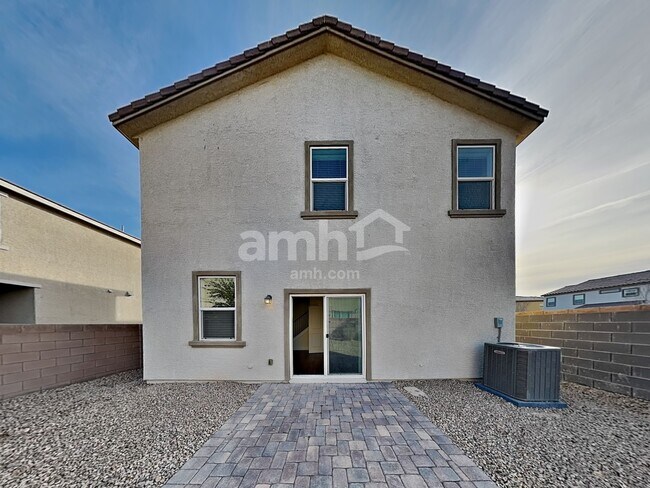 Building Photo - 4713 Tire Swing St