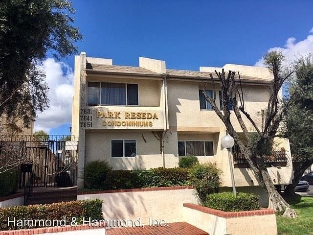 Building Photo - 7651 Reseda Blvd