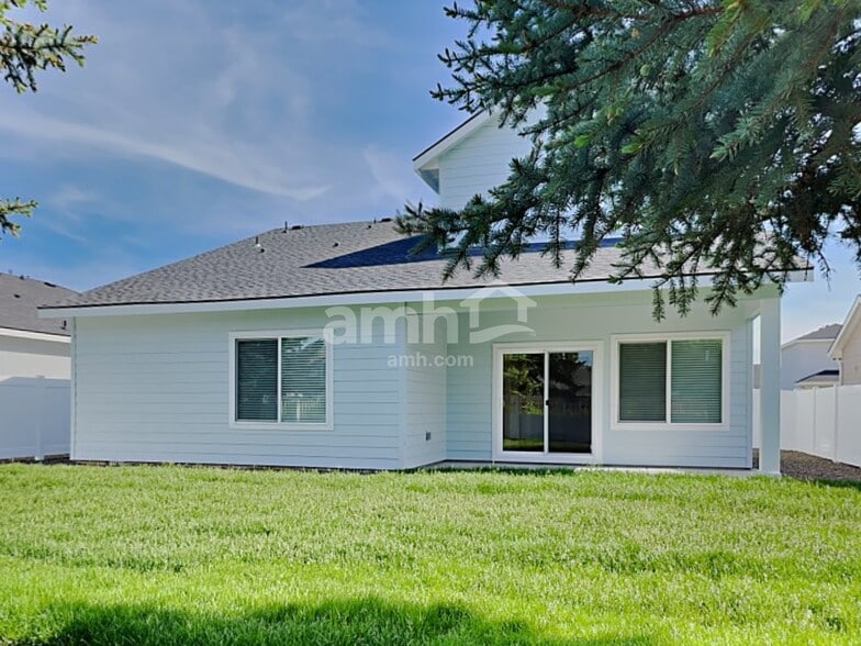 Building Photo - 5066 W White Ash Ct