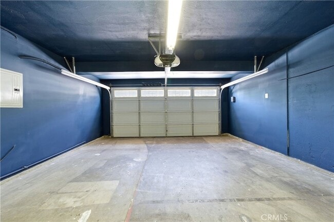 Building Photo - 1601 Van Horne Ln