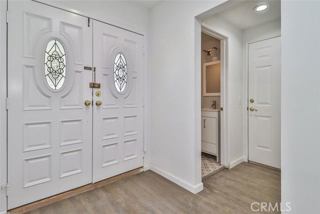 Building Photo - 14434 Greenleaf St