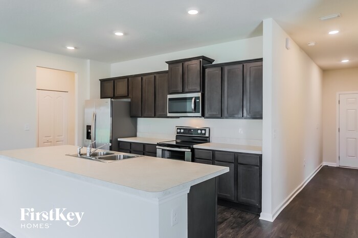 Building Photo - 8481 Cape Fox Dr