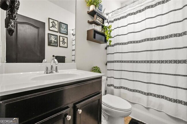 Building Photo - 4079 Broadmoor Ct SW