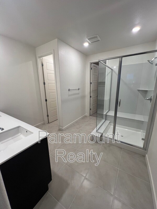 Building Photo - 5459 Knights Valley Ln