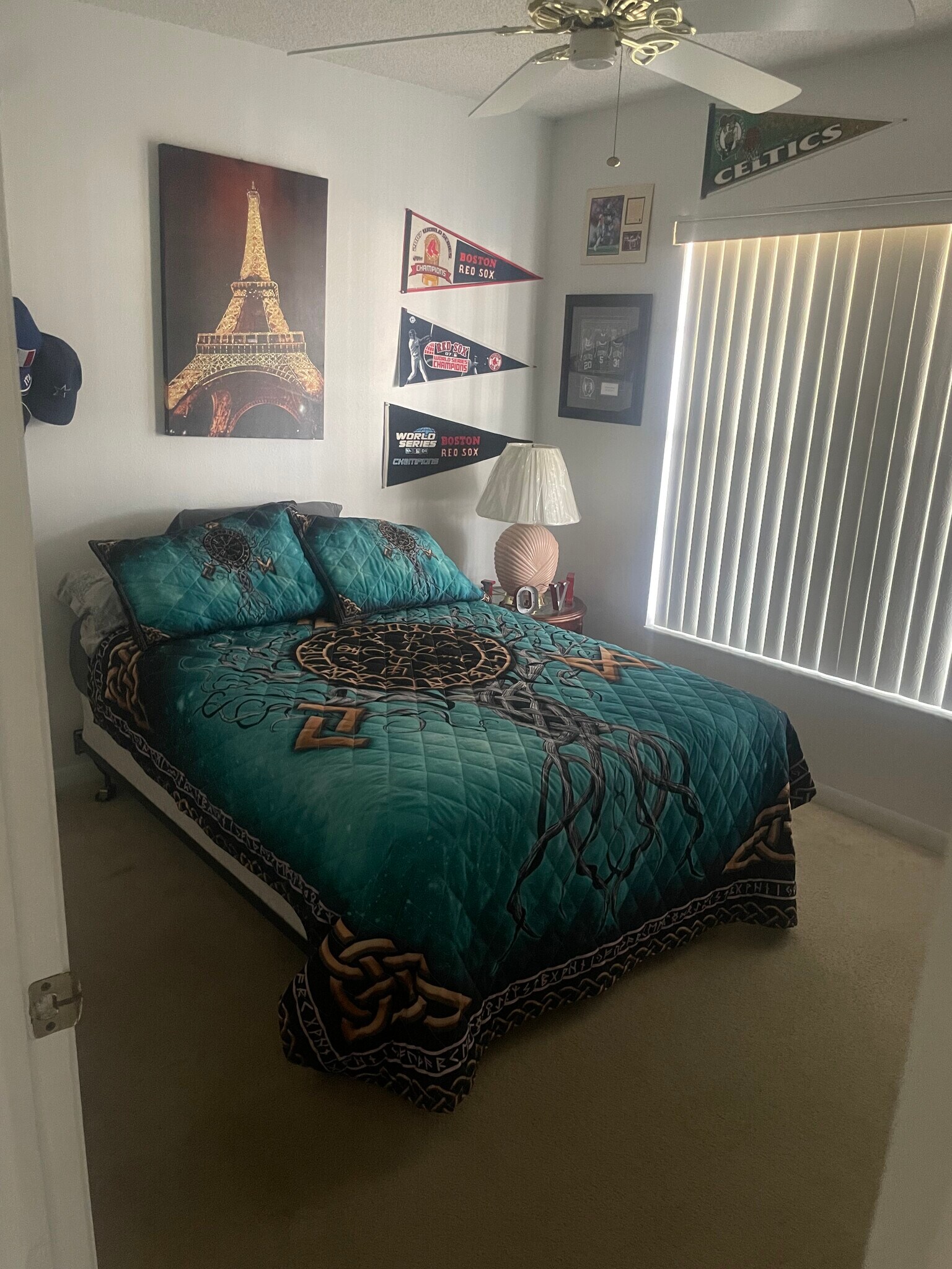 Full size bed and dresser stays - 6424 Spring Flower Dr