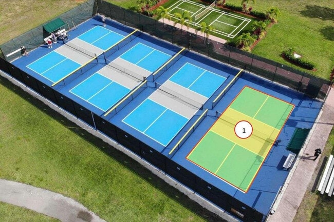 Building Photo - 433 Durham O