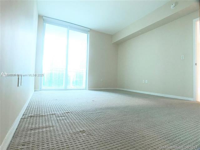 Building Photo - 951 Brickell Ave