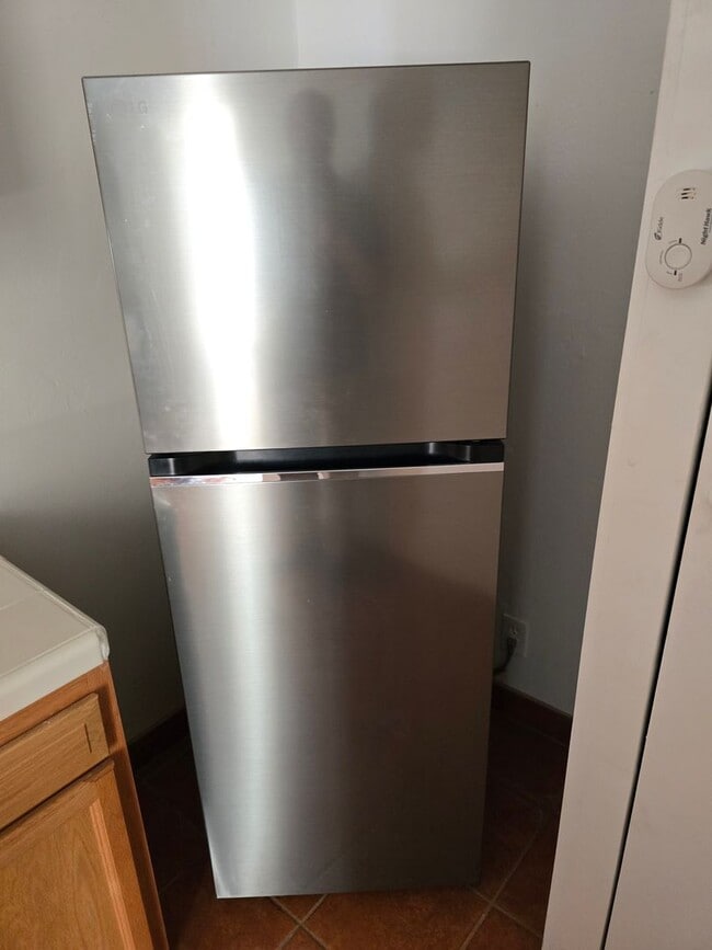 Building Photo - Move In Special!! - Beautifully Renovated ...