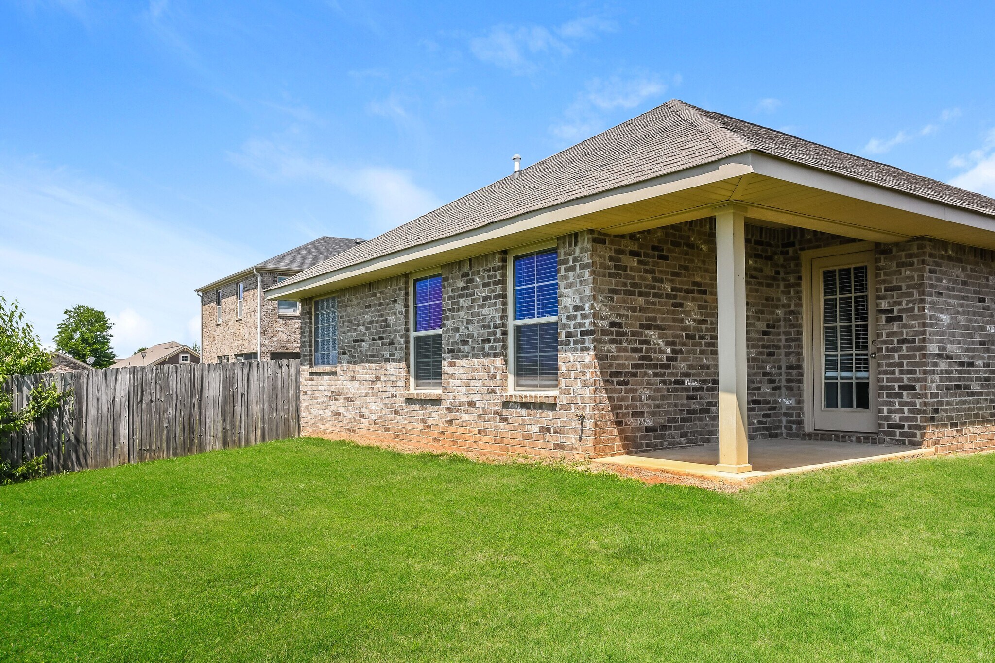 Building Photo - 136 Pitts Griffin Drive