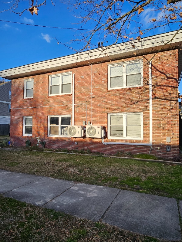 Building Photo - 9537 Granby St