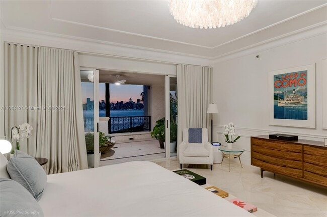 Building Photo - 4822 Fisher Island Dr