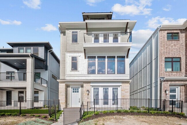 Building Photo - 516 Secretariat Dr