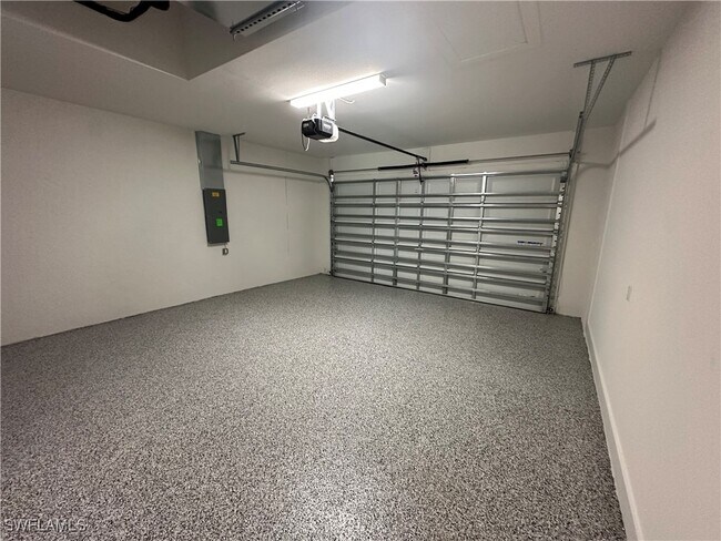 Building Photo - 4155 NW 38th St
