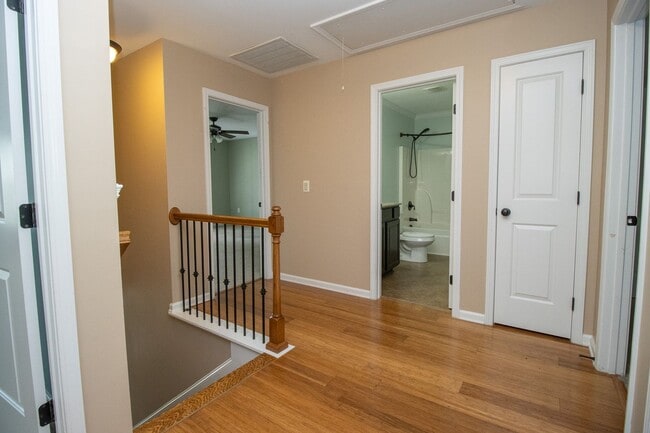 Building Photo - Elegant All-Brick 4 Bedroom Home on a Quie...