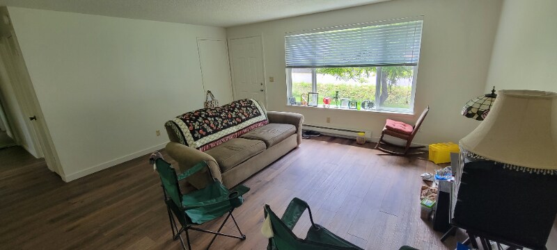 Building Photo - 2201 Happy Ct