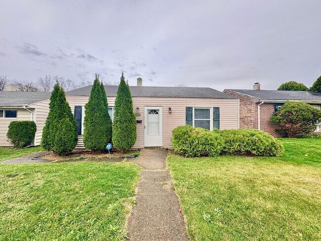 Primary Photo - 2022 Swygart Ave