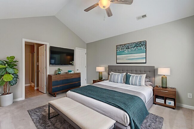 Building Photo - 35 Cambridge Oak Cir