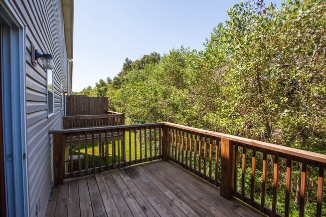 Building Photo - 3D Tour Available - Quick Access to Fort Riley + Community Pool + Washer & Dryer + Lawn Care incl...