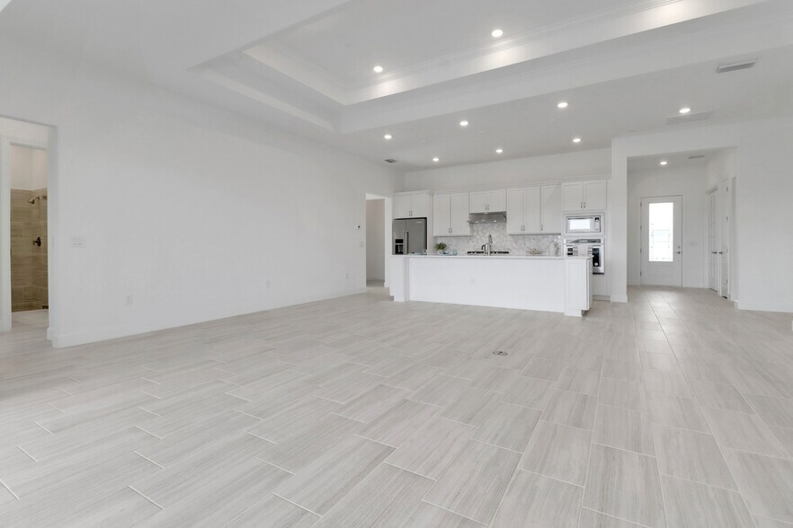 Building Photo - 1856 Terreno Blvd