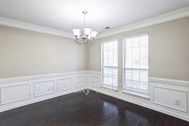 Building Photo - 12222 Wickson Ct