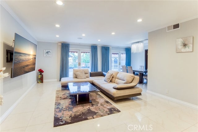 Building Photo - 7796 Skyhill Dr