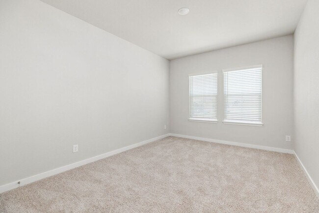 Building Photo - 465 Caymus Dr