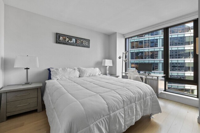 Building Photo - 133 Seaport Blvd