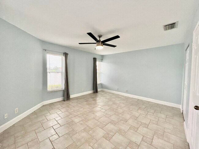 Building Photo - 15306 W Tranquility Lake Dr